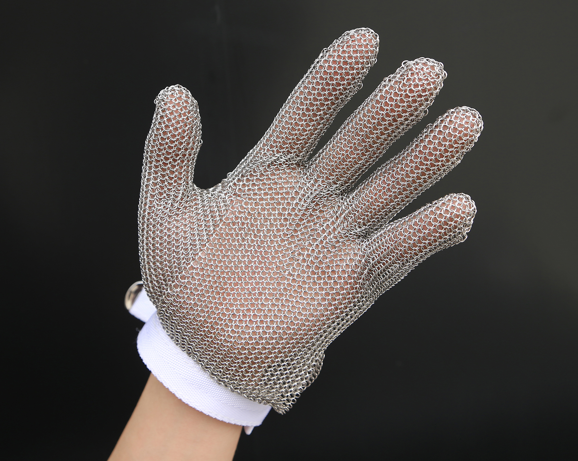 The Main Metal Mesh Glove Type Offered By Zhonghe Ring Mesh Product Co